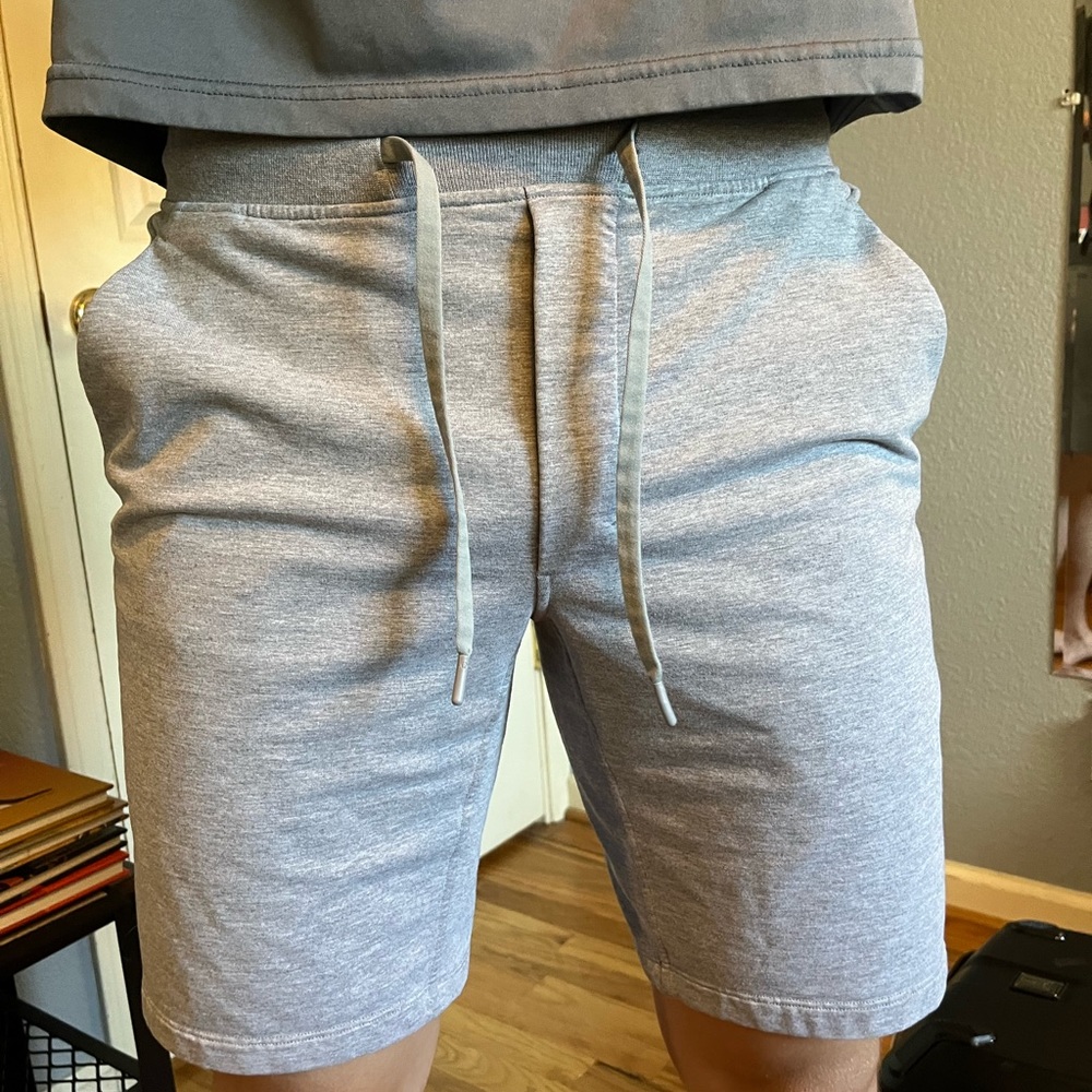 lululemon athletica Men's Heather Gray Athletic Drawstring Shorts